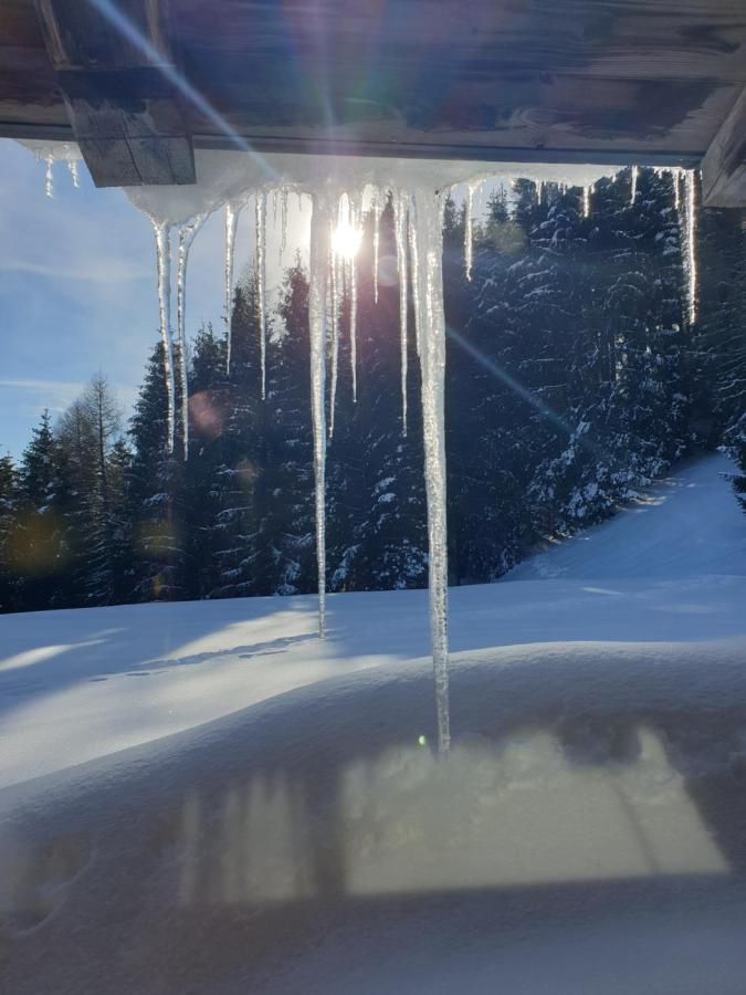 Chalet Chapeau Rar Castel Condino Kültér fotó