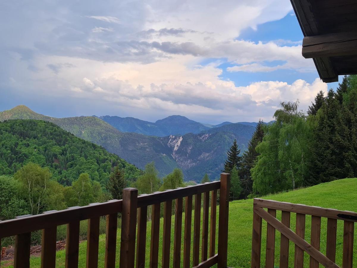 Chalet Chapeau Rar Castel Condino Kültér fotó