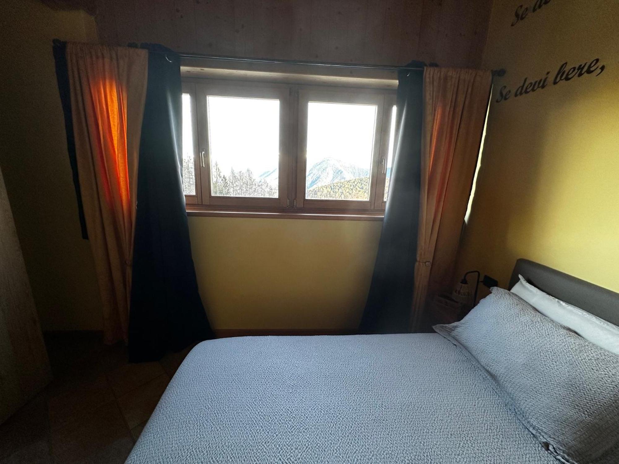 Chalet Chapeau Rar Castel Condino Kültér fotó